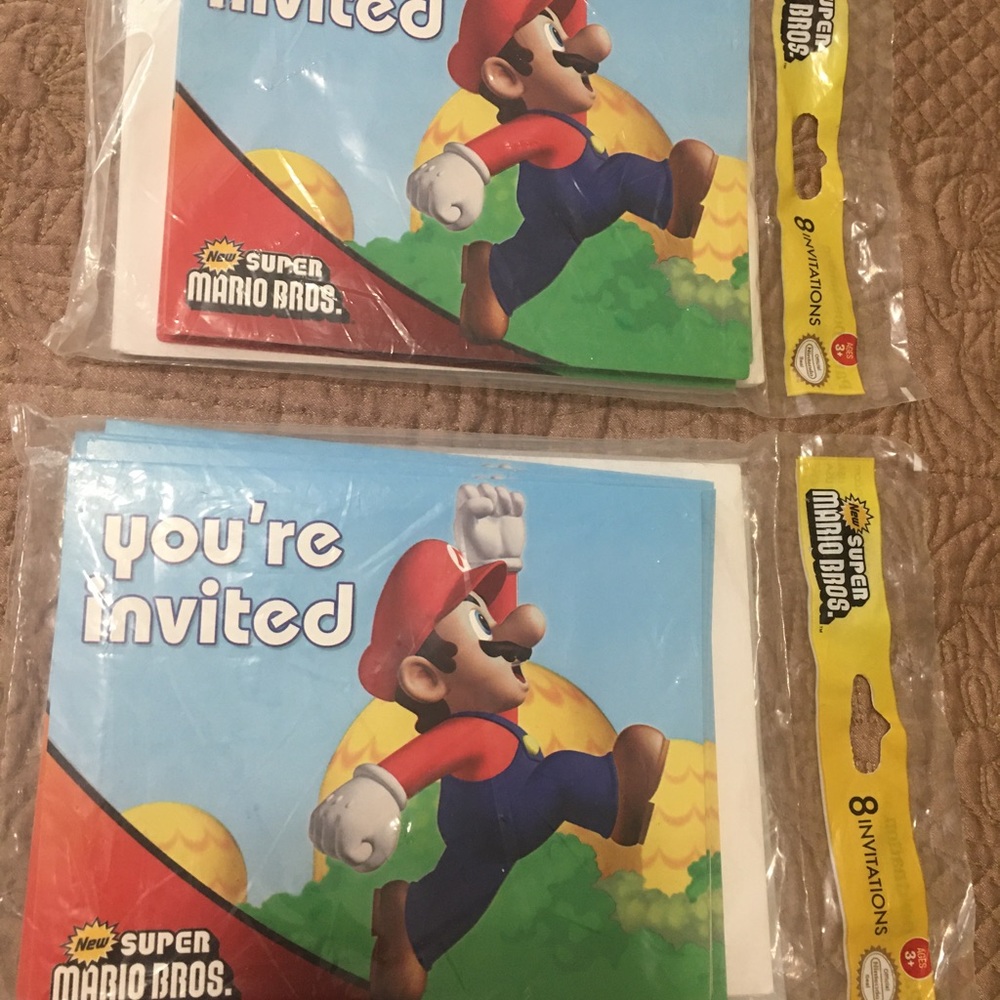 Rare 2 Find New (2011) Super Mario Brothers Party Invitation cards two 8 packs